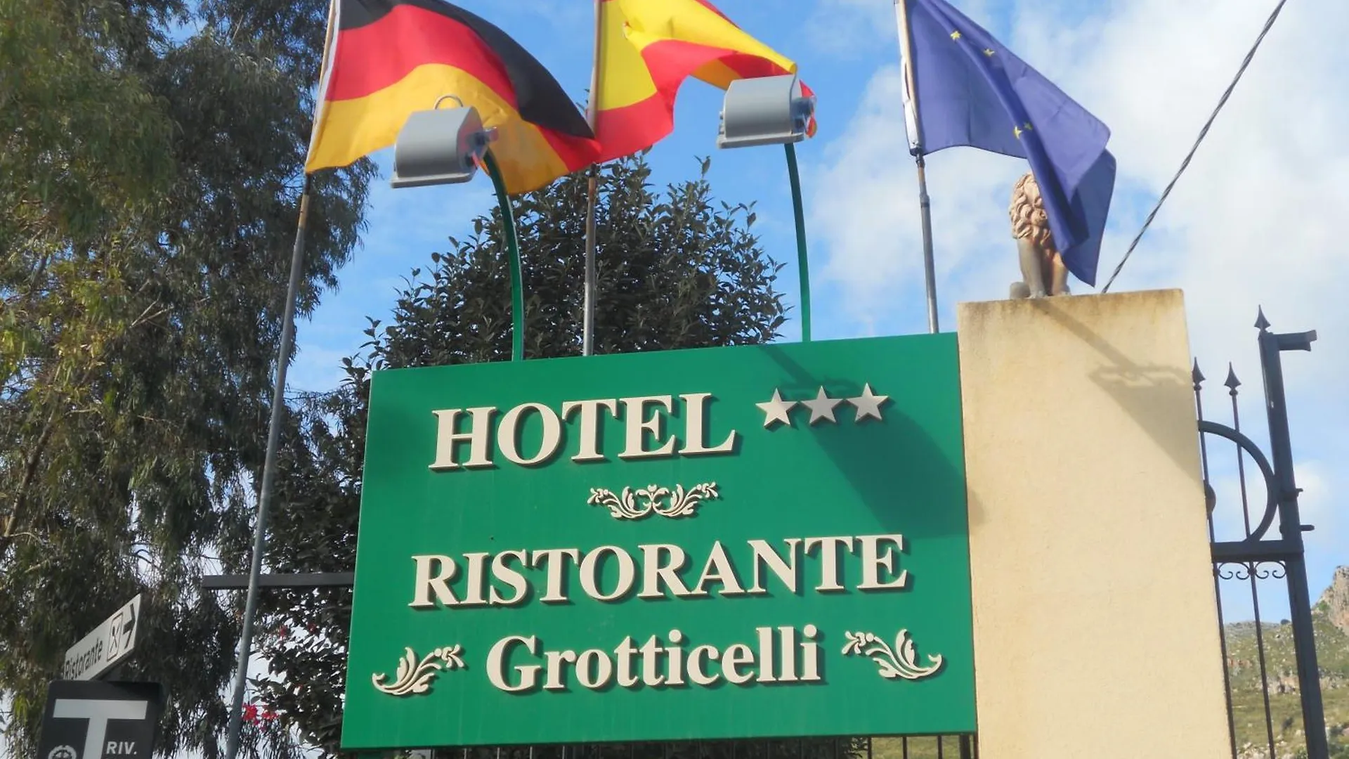 Hotel Grotticelli Scopello